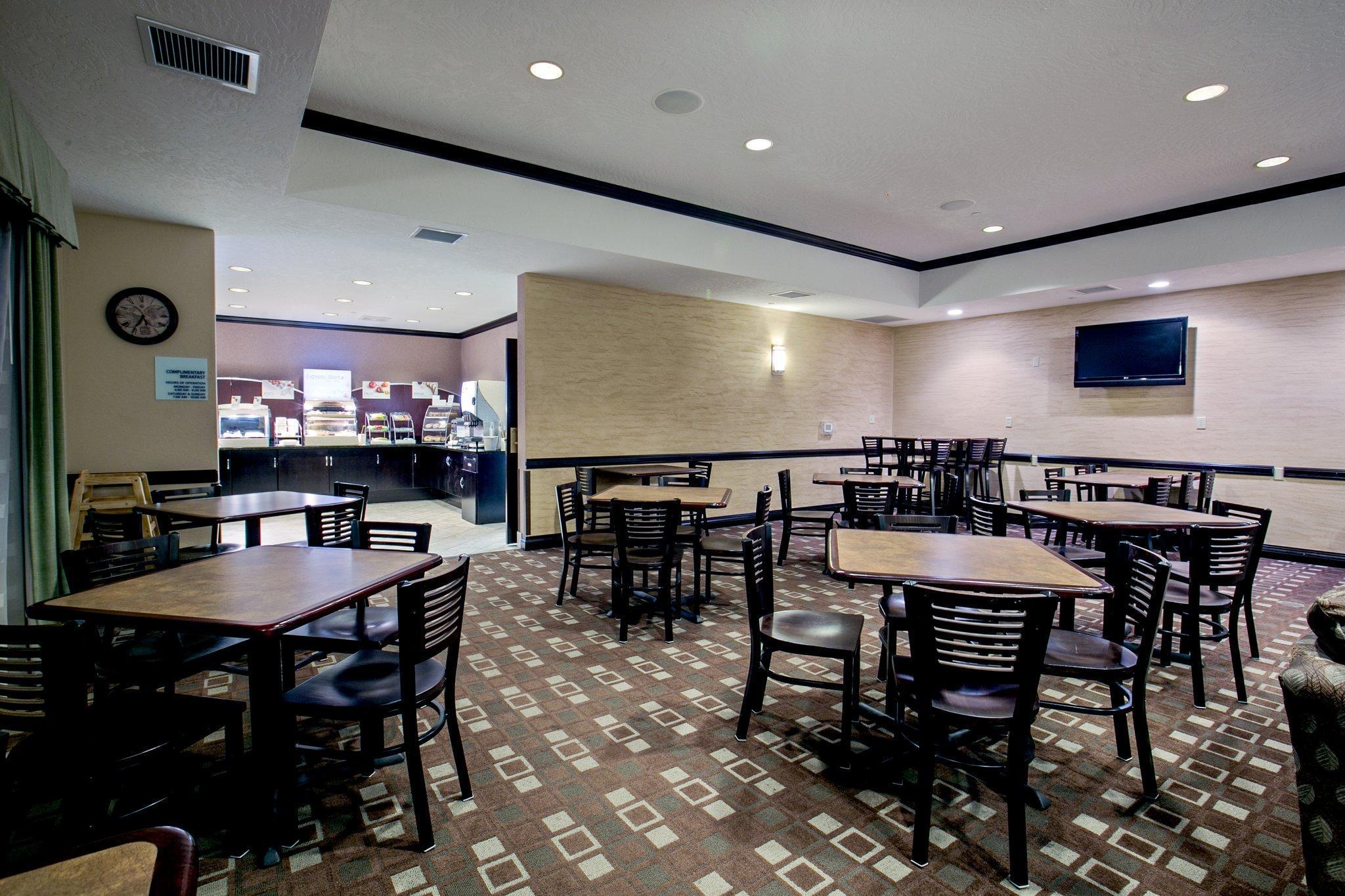 Holiday Inn Express & Suites - Green Bay East By Ihg Εξωτερικό φωτογραφία