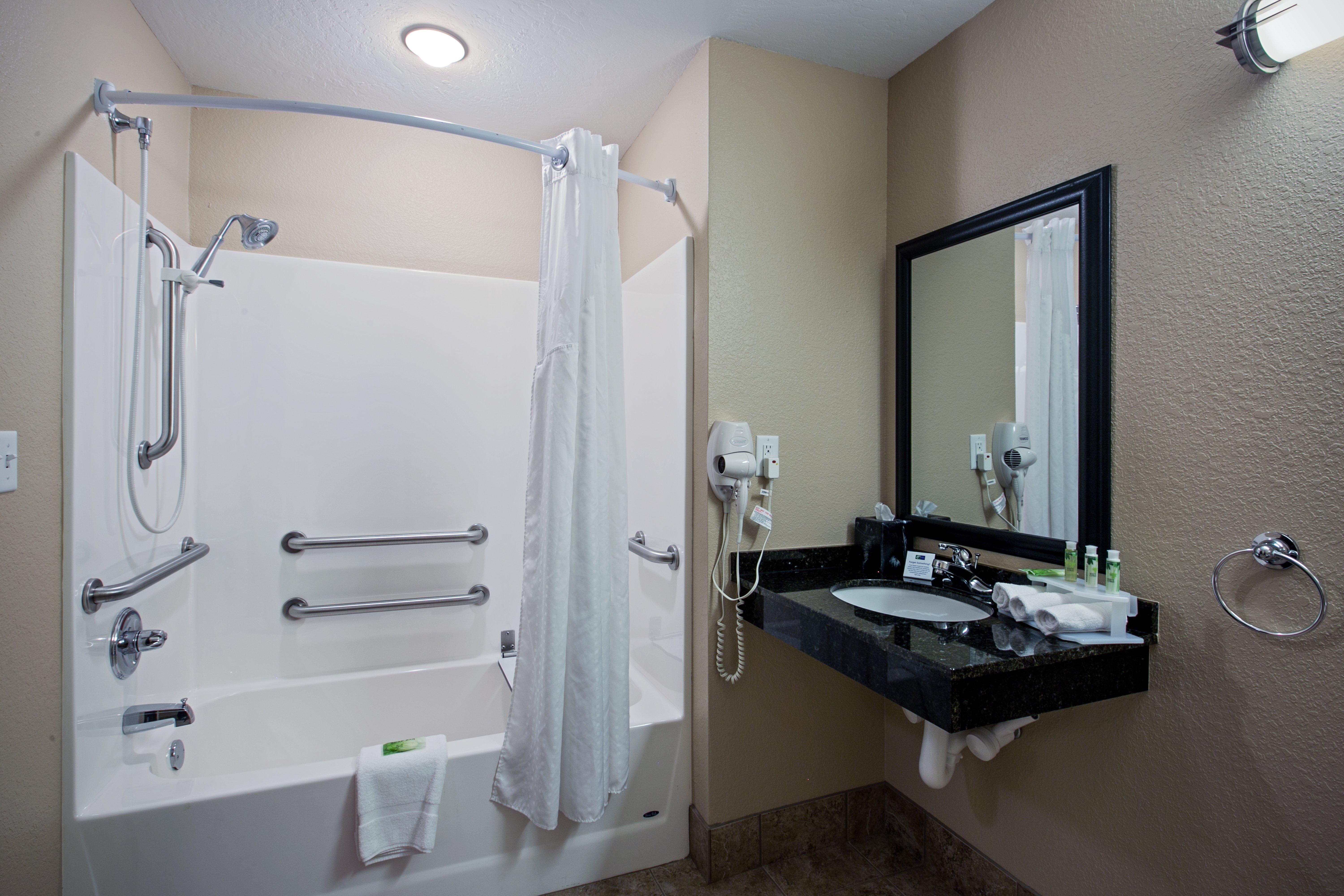 Holiday Inn Express & Suites - Green Bay East By Ihg Εξωτερικό φωτογραφία