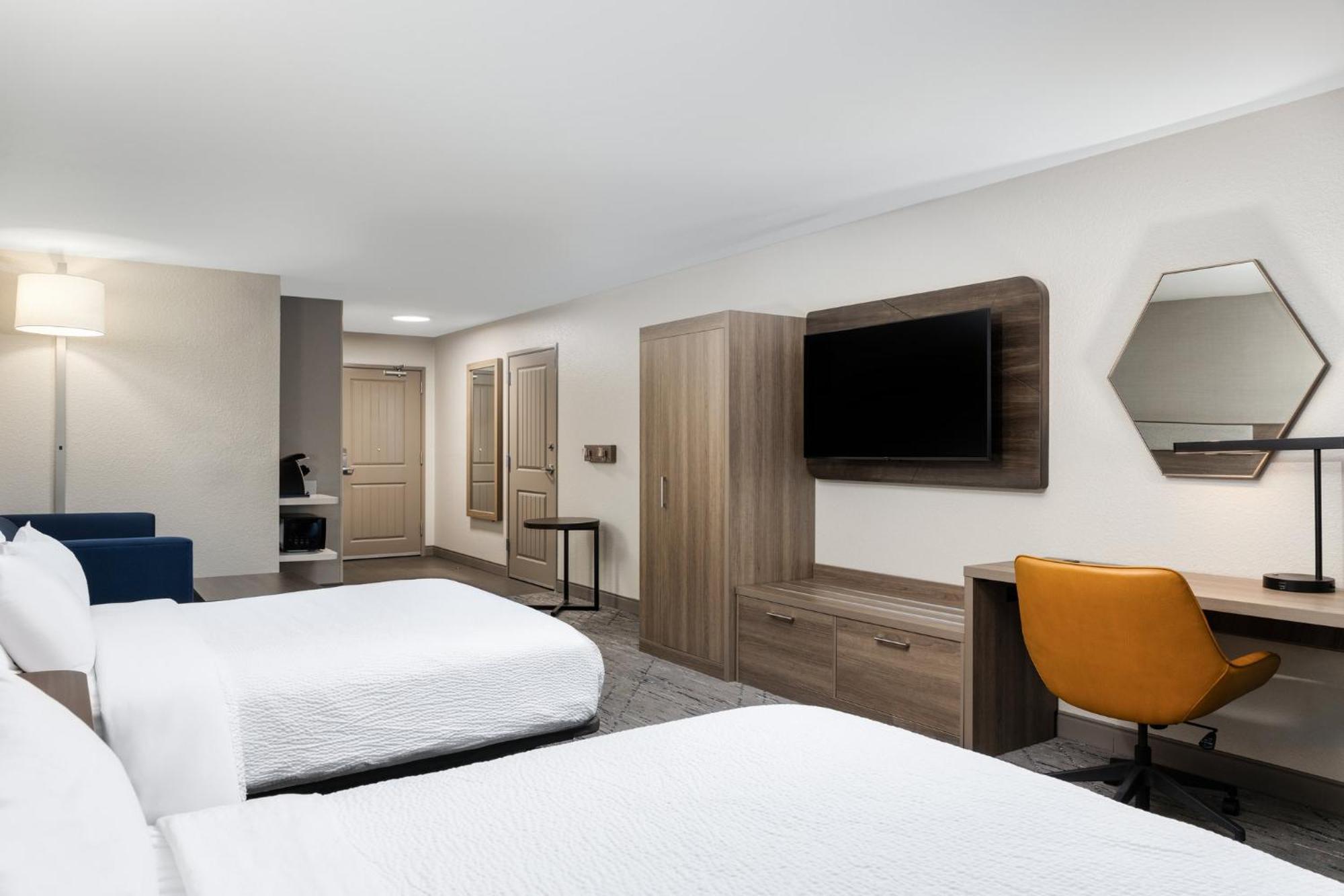 Holiday Inn Express & Suites - Green Bay East By Ihg Εξωτερικό φωτογραφία