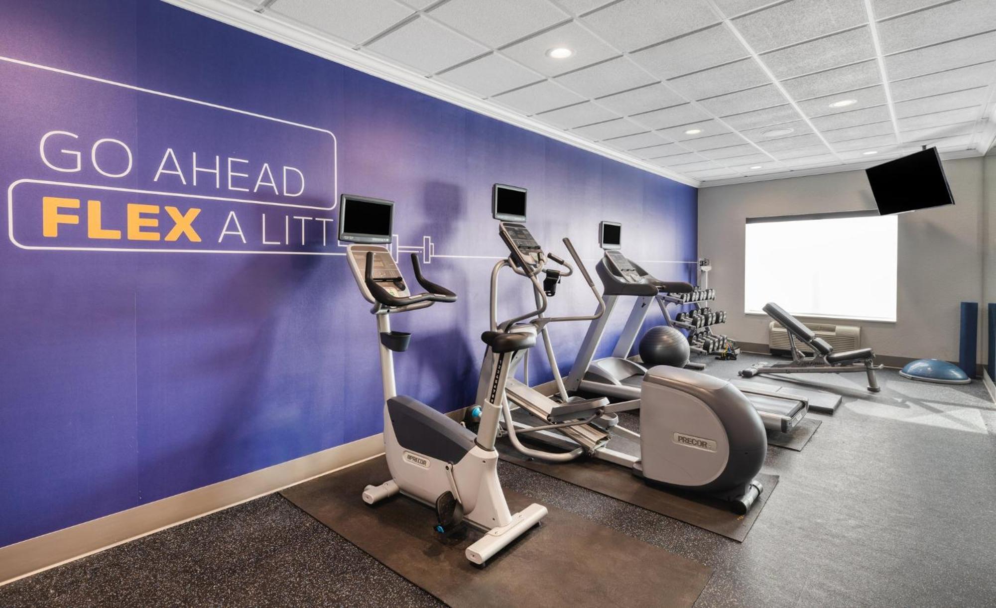 Holiday Inn Express & Suites - Green Bay East By Ihg Εξωτερικό φωτογραφία