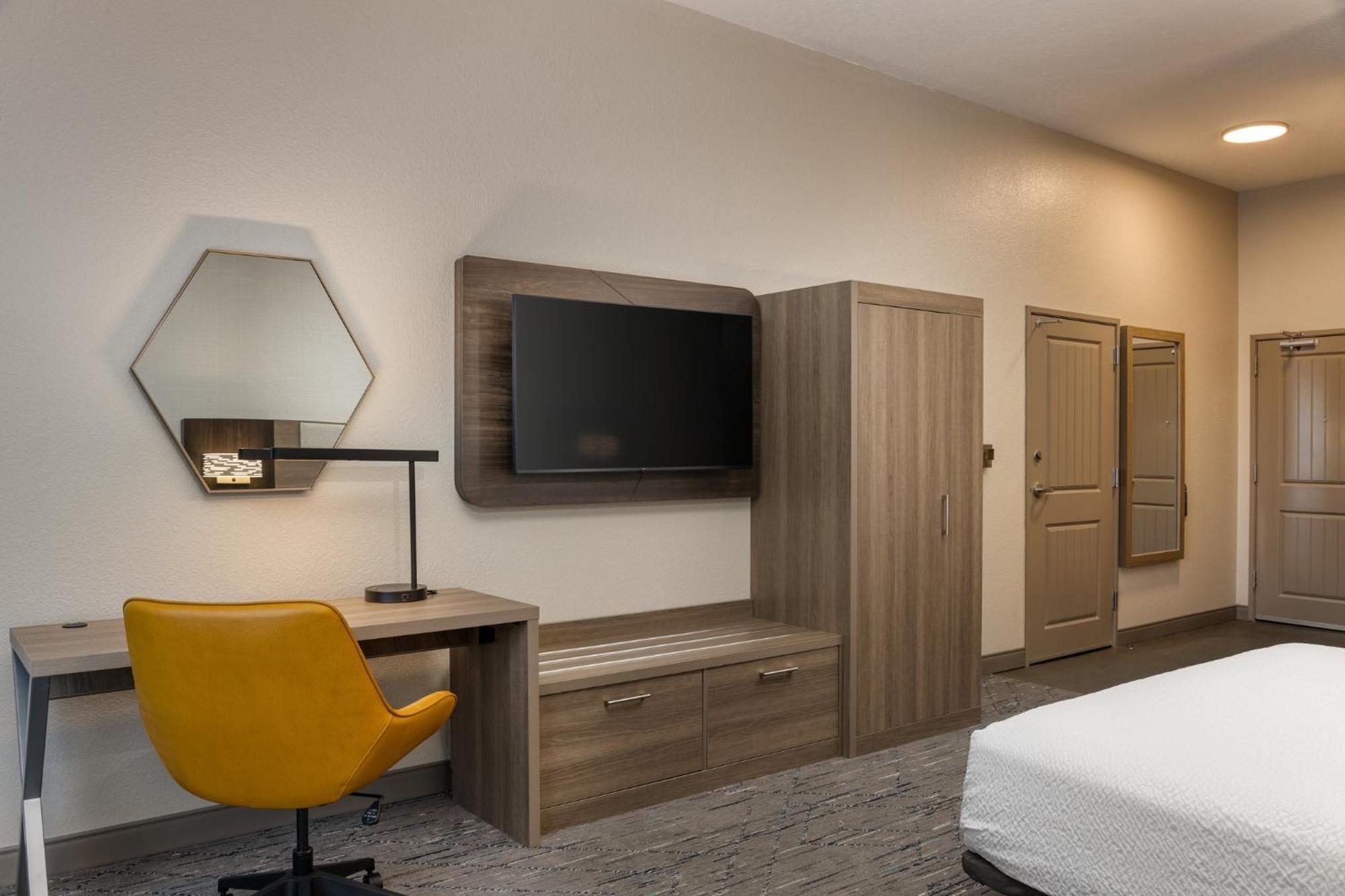 Holiday Inn Express & Suites - Green Bay East By Ihg Εξωτερικό φωτογραφία