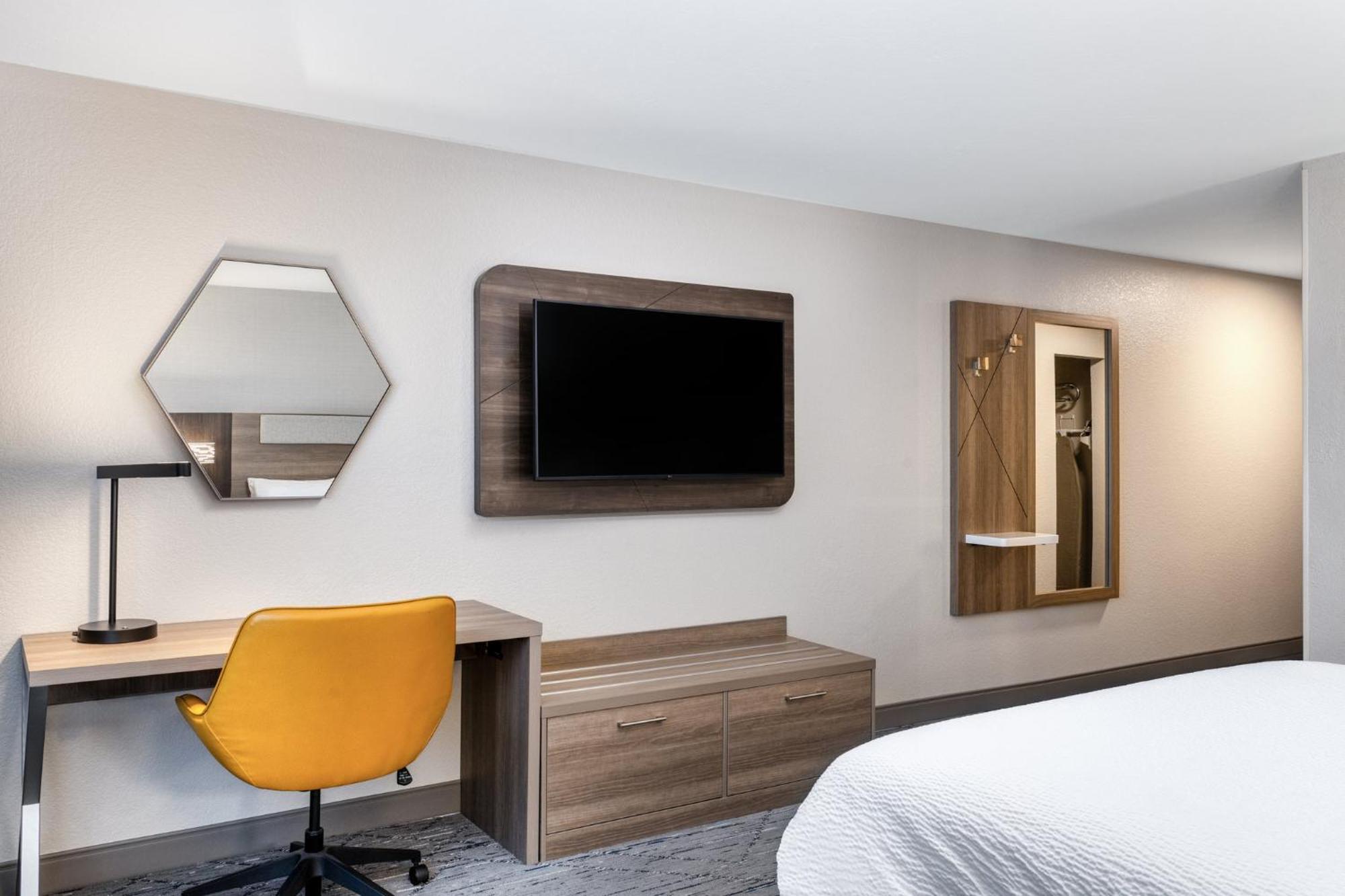 Holiday Inn Express & Suites - Green Bay East By Ihg Εξωτερικό φωτογραφία
