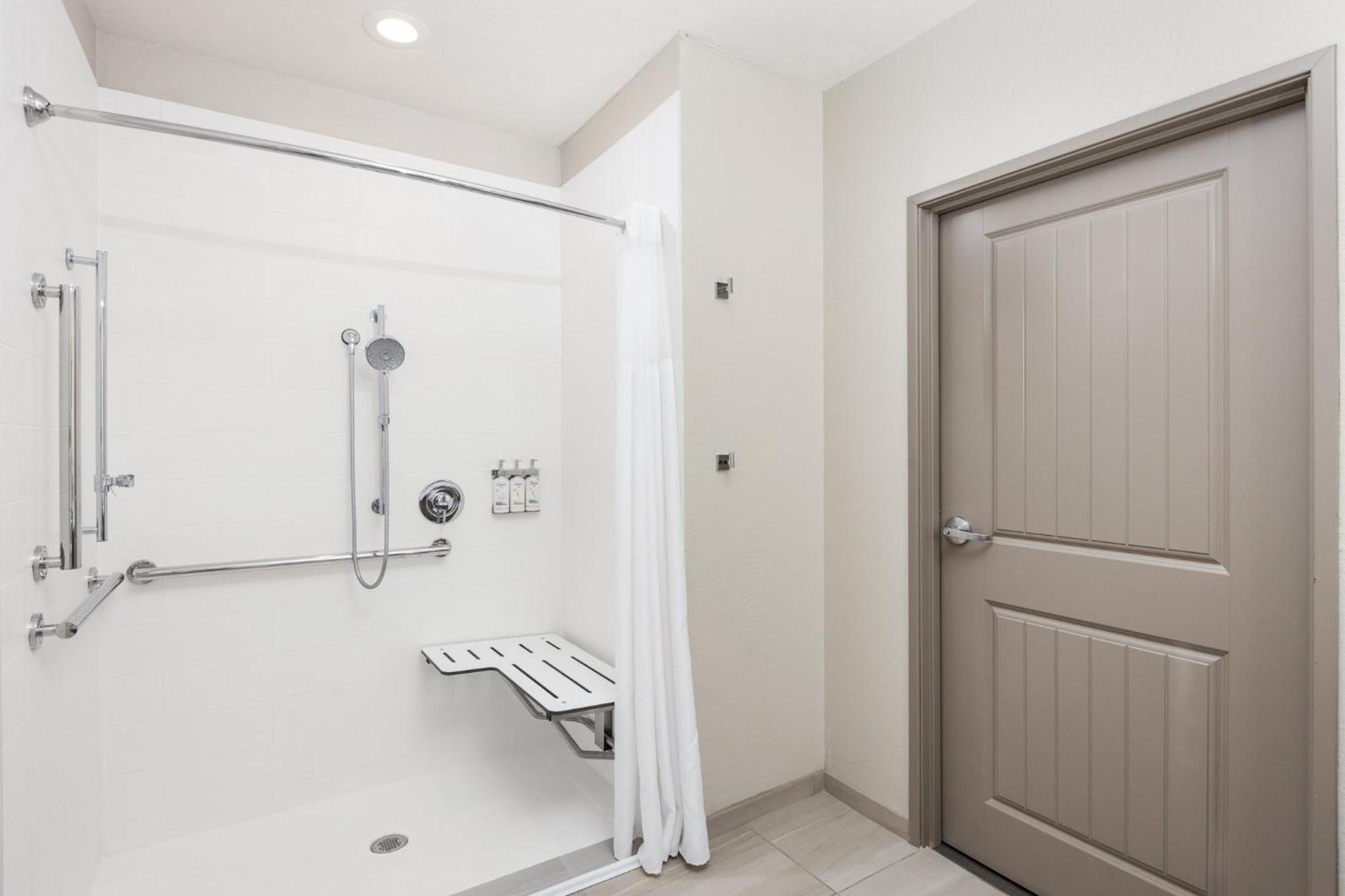 Holiday Inn Express & Suites - Green Bay East By Ihg Εξωτερικό φωτογραφία
